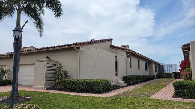 Building Photo - 2339 Harbour Oaks Dr