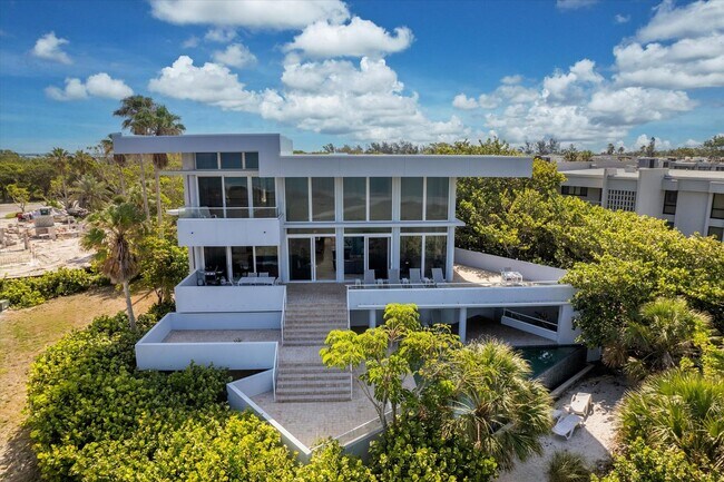 Foto del edificio - Beach Access & Gulf Views From This Incred...
