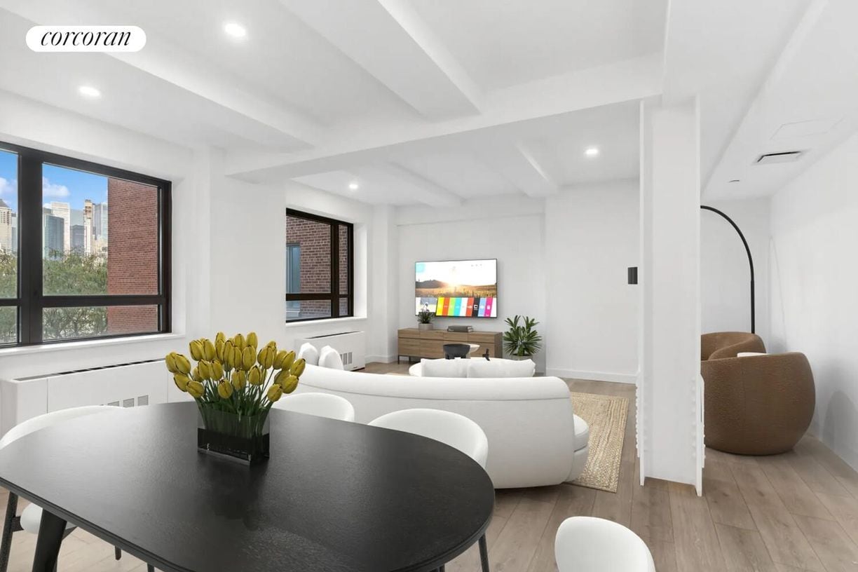 Foto principal - 128 Columbia Heights