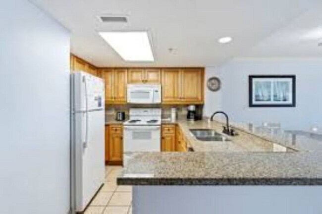Building Photo - 7100 N Ocean Blvd