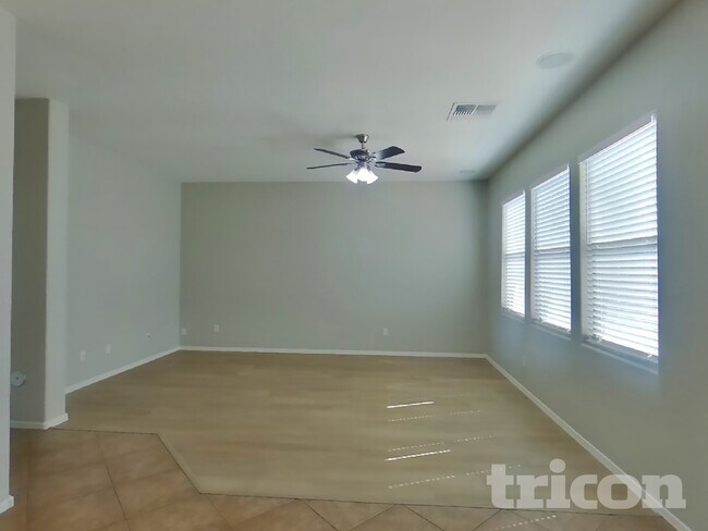 Foto del edificio - 8717 W Hammond Ln