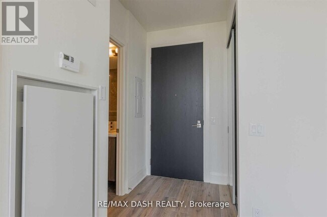 Photo du bâtiment - 151 Avenue Rd