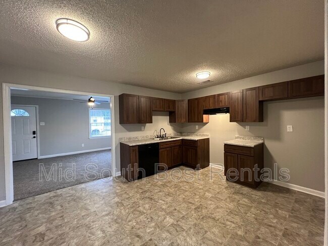 Building Photo - 1218 Goodman St