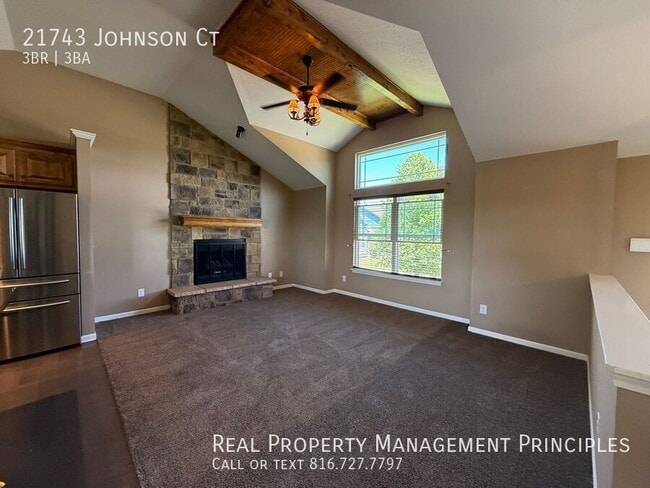 Building Photo - 21743 Johnson Ct