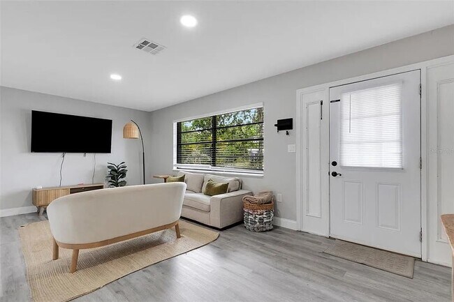 Foto del edificio - 3857 Woodrow Ridge St