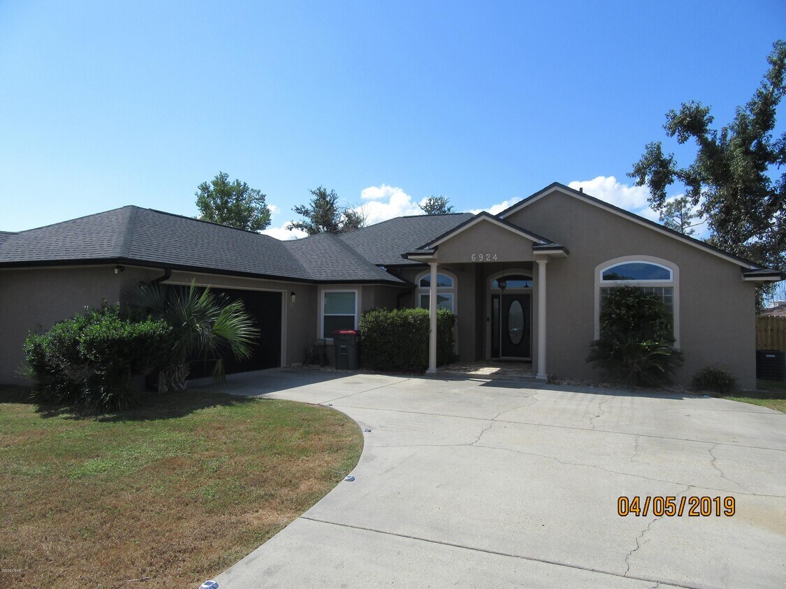 Primary Photo - 6924 Ross Dr