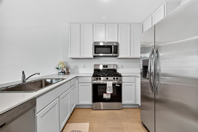Foto del edificio - 26902 Cherry Plum Ln