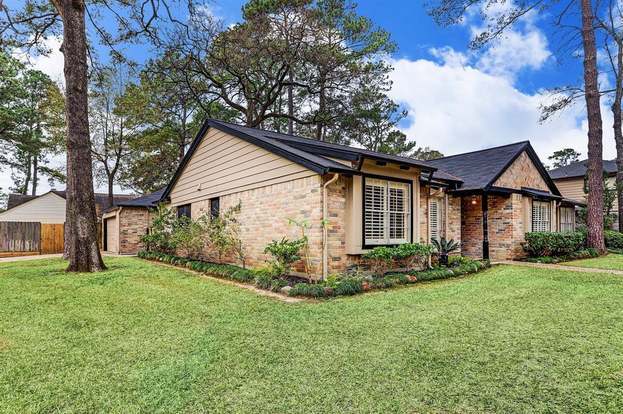 Building Photo - 16503 Pilgrims Cir