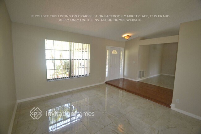 Foto del edificio - 280 NW 121st Terrace