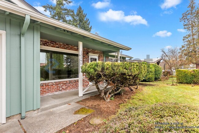 Building Photo - 13595 NW Westlawn Terrace