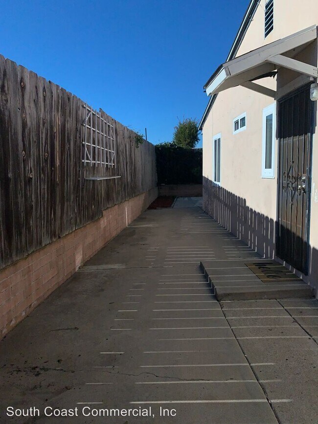 Building Photo - 4760 Jutland Dr