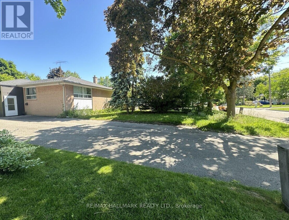 Primary Photo - 389 Allgood St