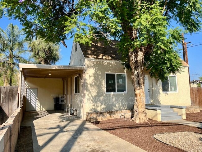 Building Photo - 4531 Park Ave