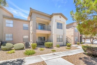 Building Photo - 8000 W Badura Ave