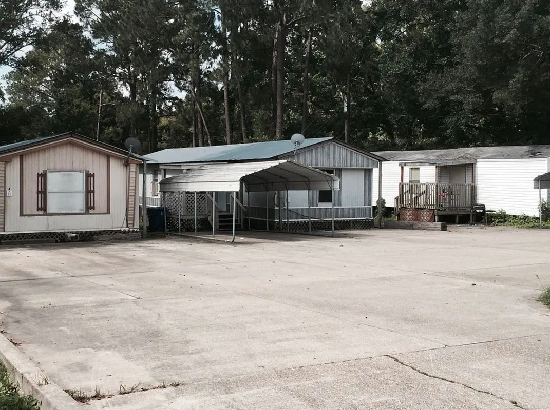 Foto del edificio - 436 E Pont Des Mouton Rd