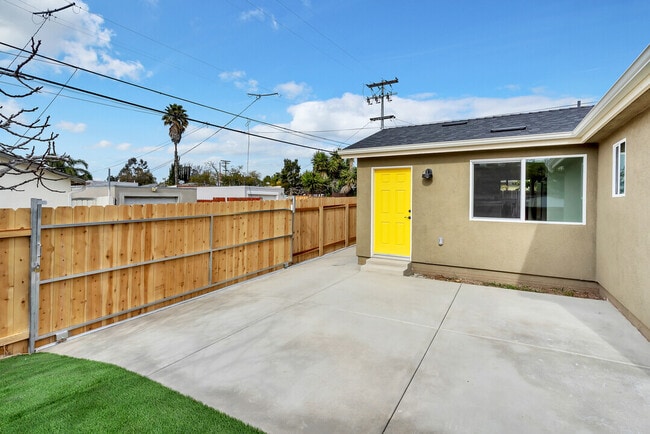 Building Photo - 3542 Cherokee Ave