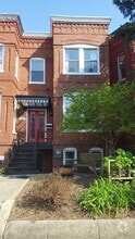 Building Photo - 1833 Vermont Ave NW
