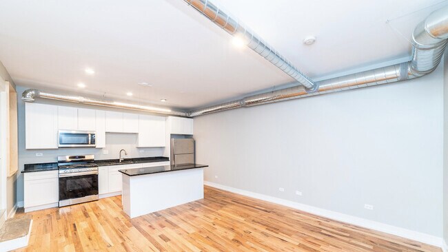 Foto del edificio - 4236 S Cottage Grove Ave