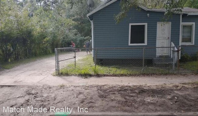 Building Photo - 2 br, 1 bath House - 1716 W. 2nd St