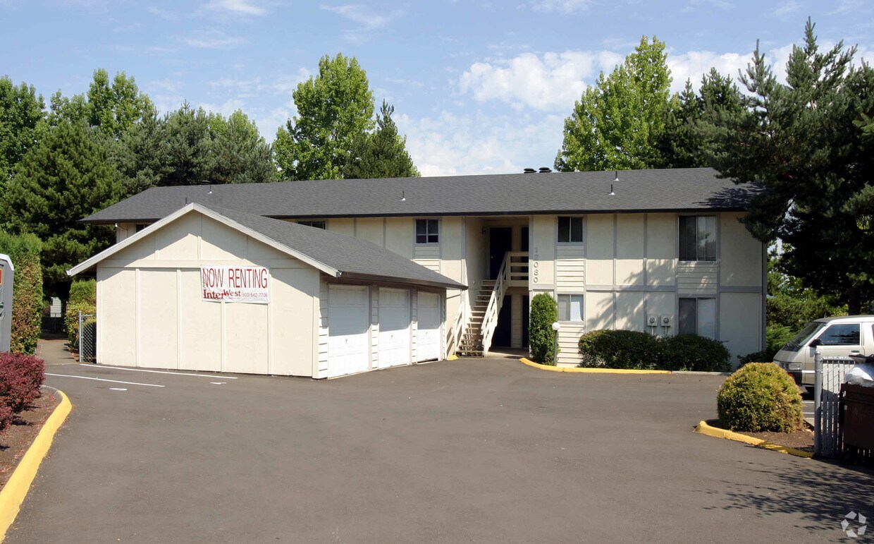 Foto del edificio - 12080-12155 SW Spur Ct