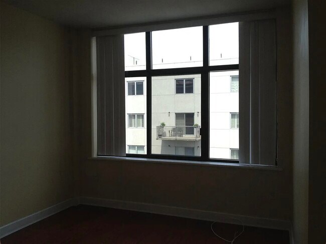 Foto del edificio - 610 NEWARK St