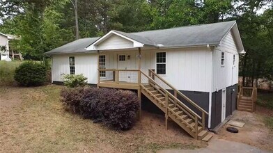 Building Photo - 107 Ledbetter Ln