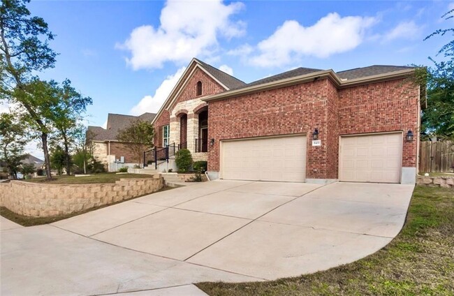 Building Photo - 8400 Evelina Trail