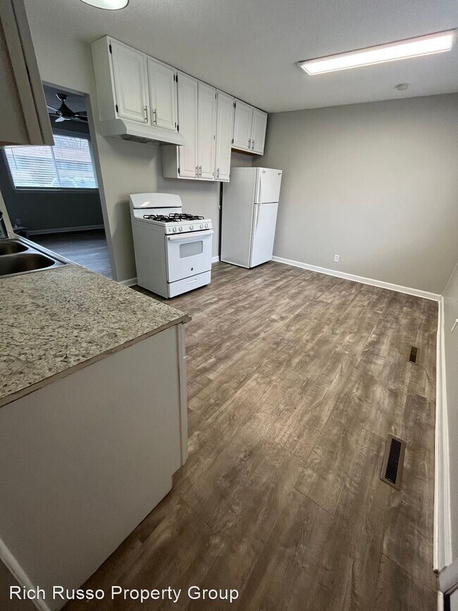 Building Photo - 3 br, 1 bath House - 4550 Stonehedge Road