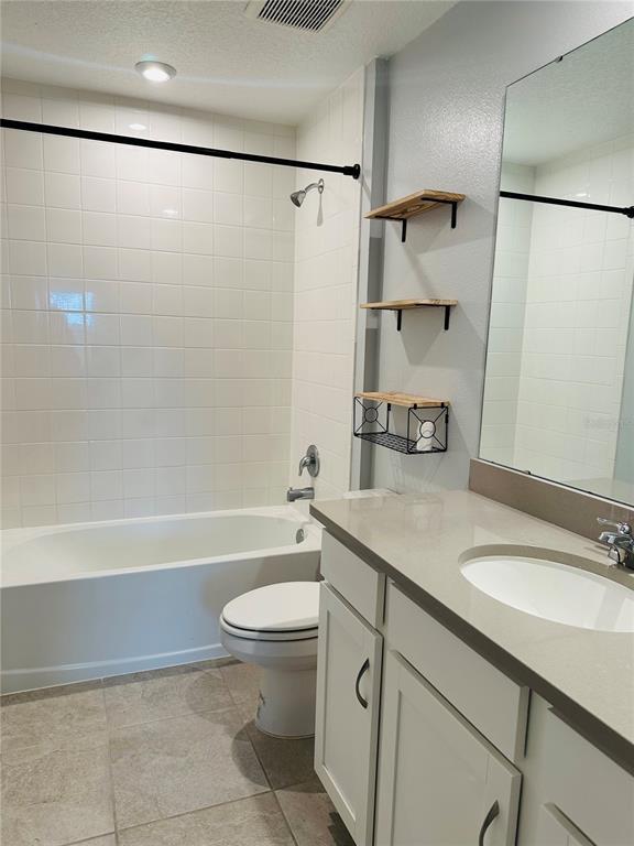 Building Photo - 11321 Sunsail Ave