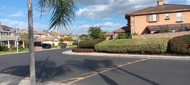 Building Photo - 1194 Garland Way