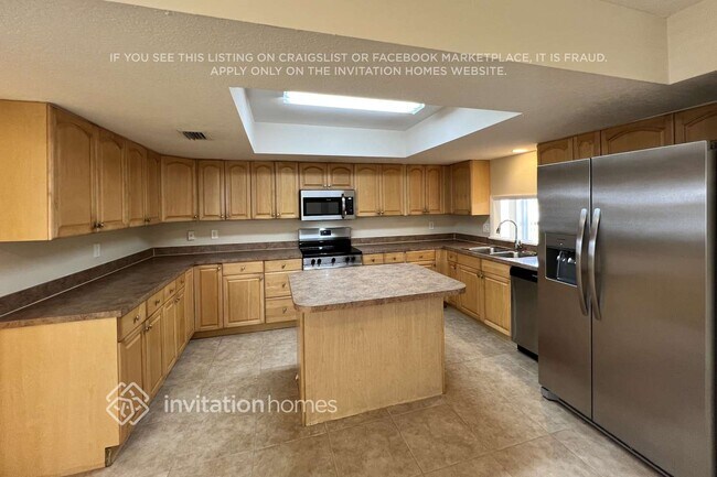 Foto del edificio - 832 SE Thornhill Dr