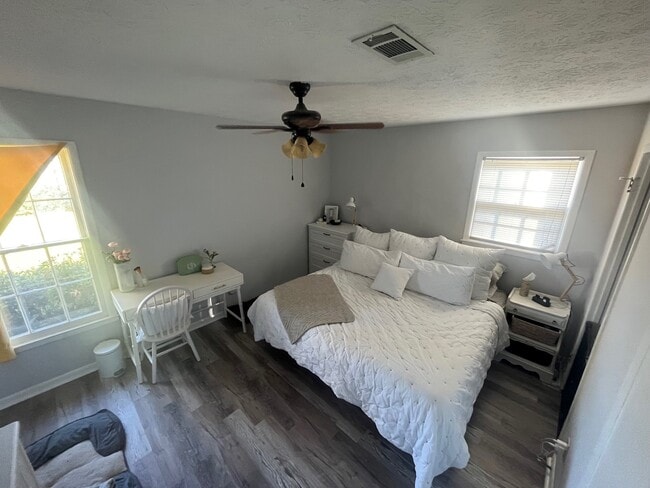 Master BR - 406 Wittel Ave