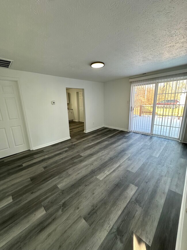 Foto del edificio - 3018 Alice Ave