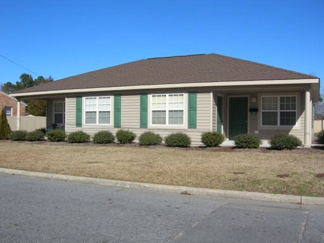 Primary Photo - 112 Morrison St