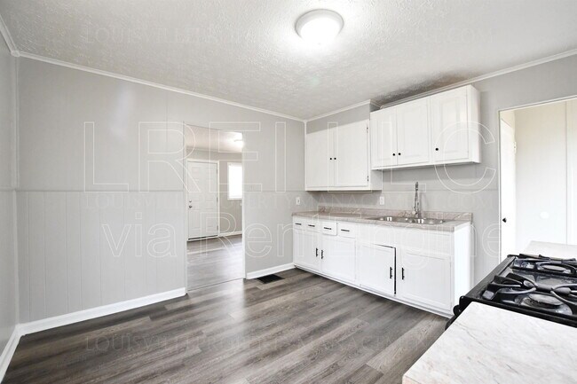 Foto del edificio - 1763 W Lee St
