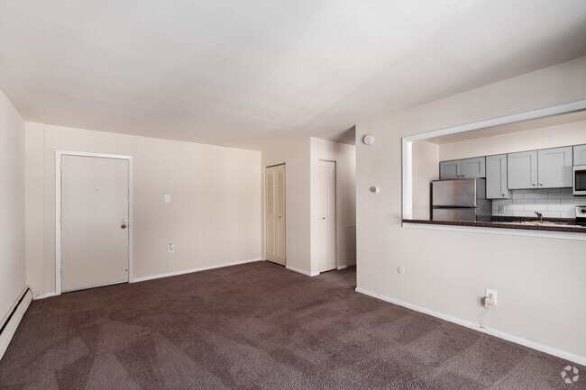 1BR, 1BA - 700SF - Living Room - Providence Manor Apartments