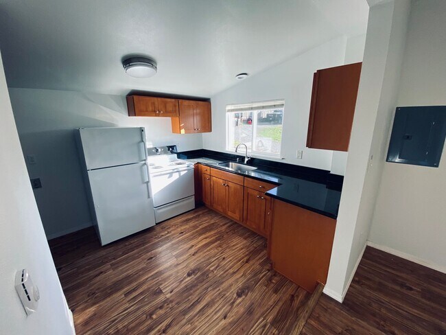 Foto del edificio - Charming Cottage Living in Granite Falls – By Appointment Only