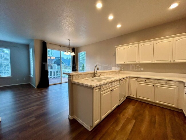 Foto del edificio - 10691 SW Celeste Ln