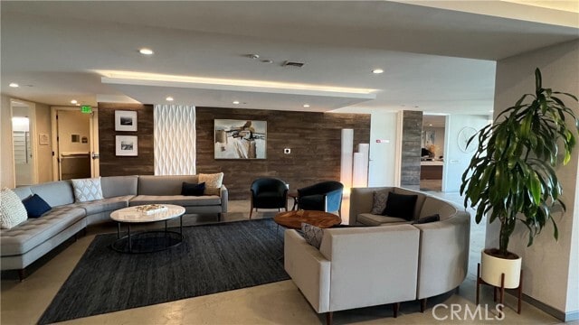 Foto del edificio - 525 E Seaside Way