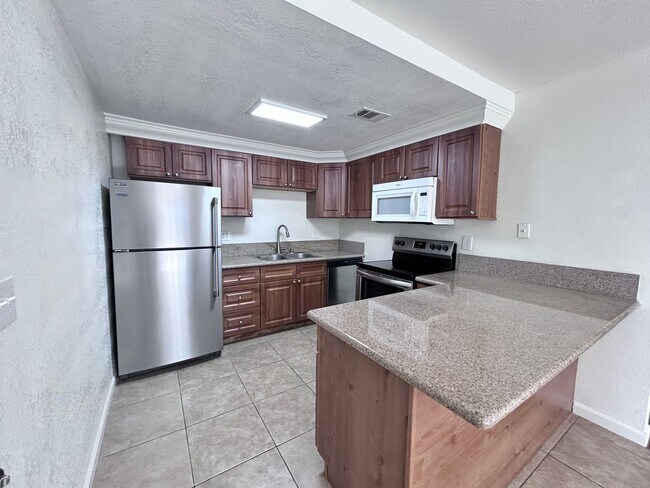 Foto del edificio - 3148-3150 Laurelhurst Drive