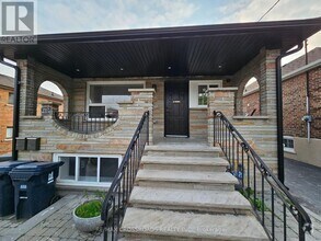 Building Photo - 2170 Dufferin St