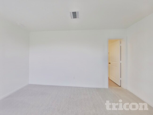 Building Photo - 3013 Dawn Sound Dr