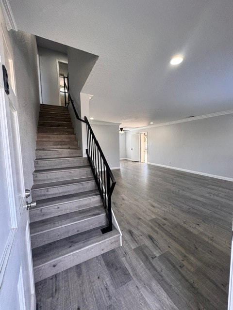 Building Photo - 14439 Rosecrans Ave