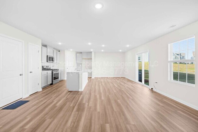 Building Photo - 13152 Hampton Bay Ln