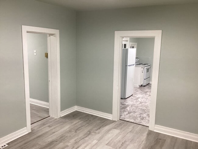 Building Photo - 45 Clayton Ave