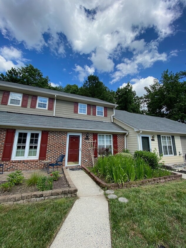 Primary Photo - 2126 Alpine Rd
