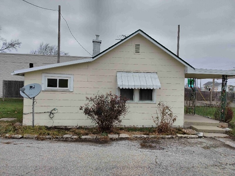 609 East St, Mazon, IL 60444 House Rental in Mazon, IL