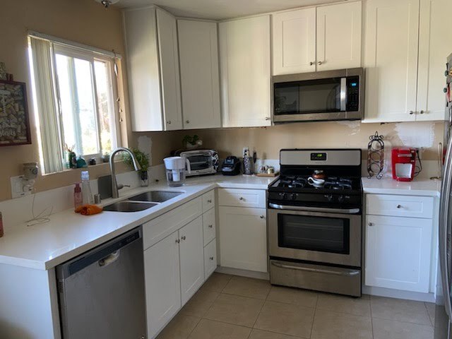 Kitchen - 1223 Mitchell St