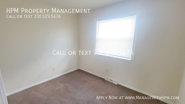 Foto del edificio - 551 Baltimore Ave