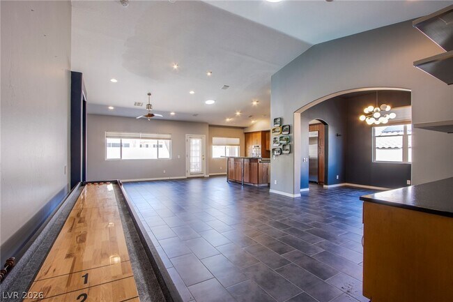 Foto del edificio - 10808 Hollow Creek Ln